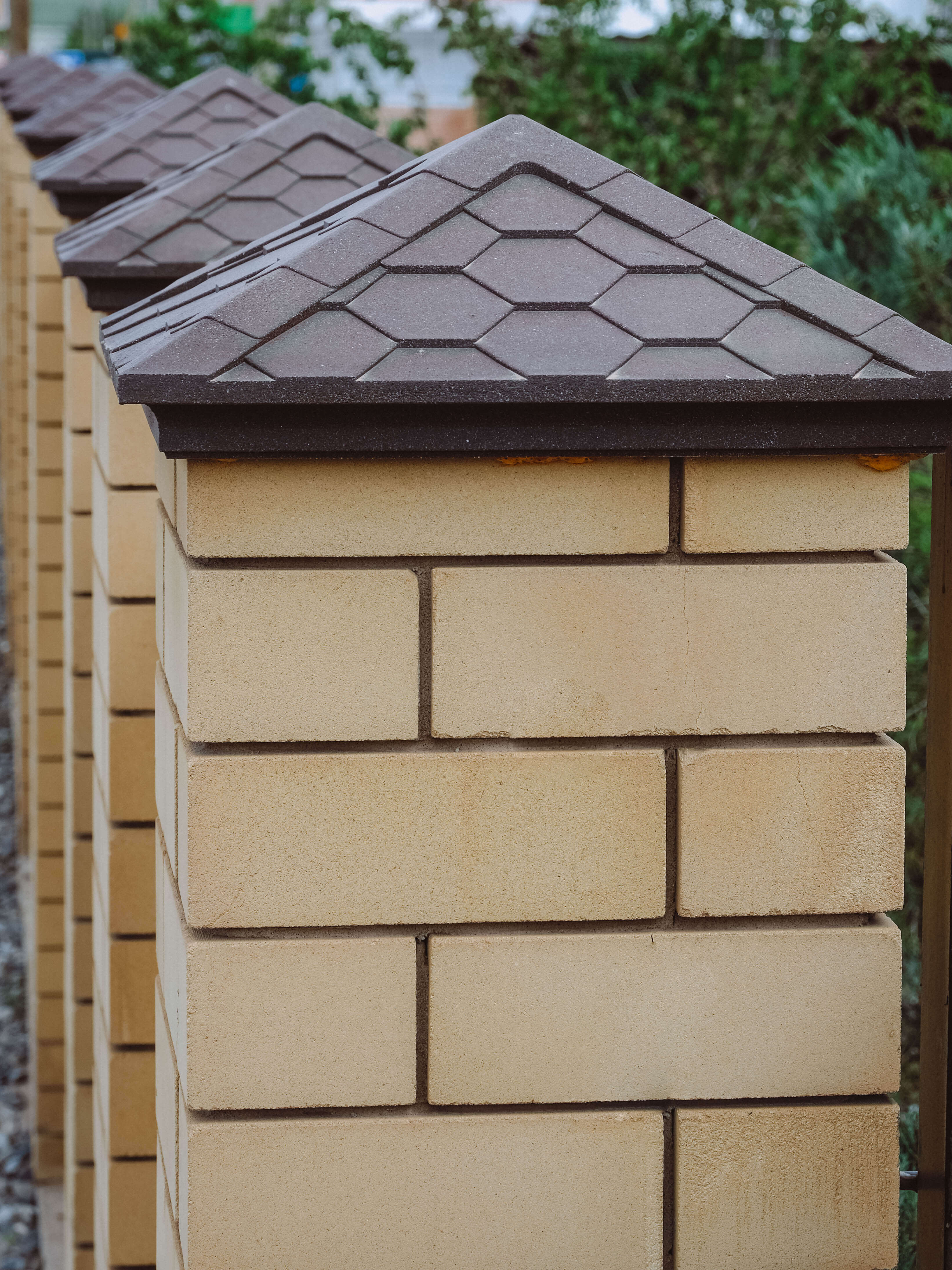 Колпак Zking Эверест Коричневый на столб 1.5х1.5 кирпича (390х390мм) в Кишиневе фото