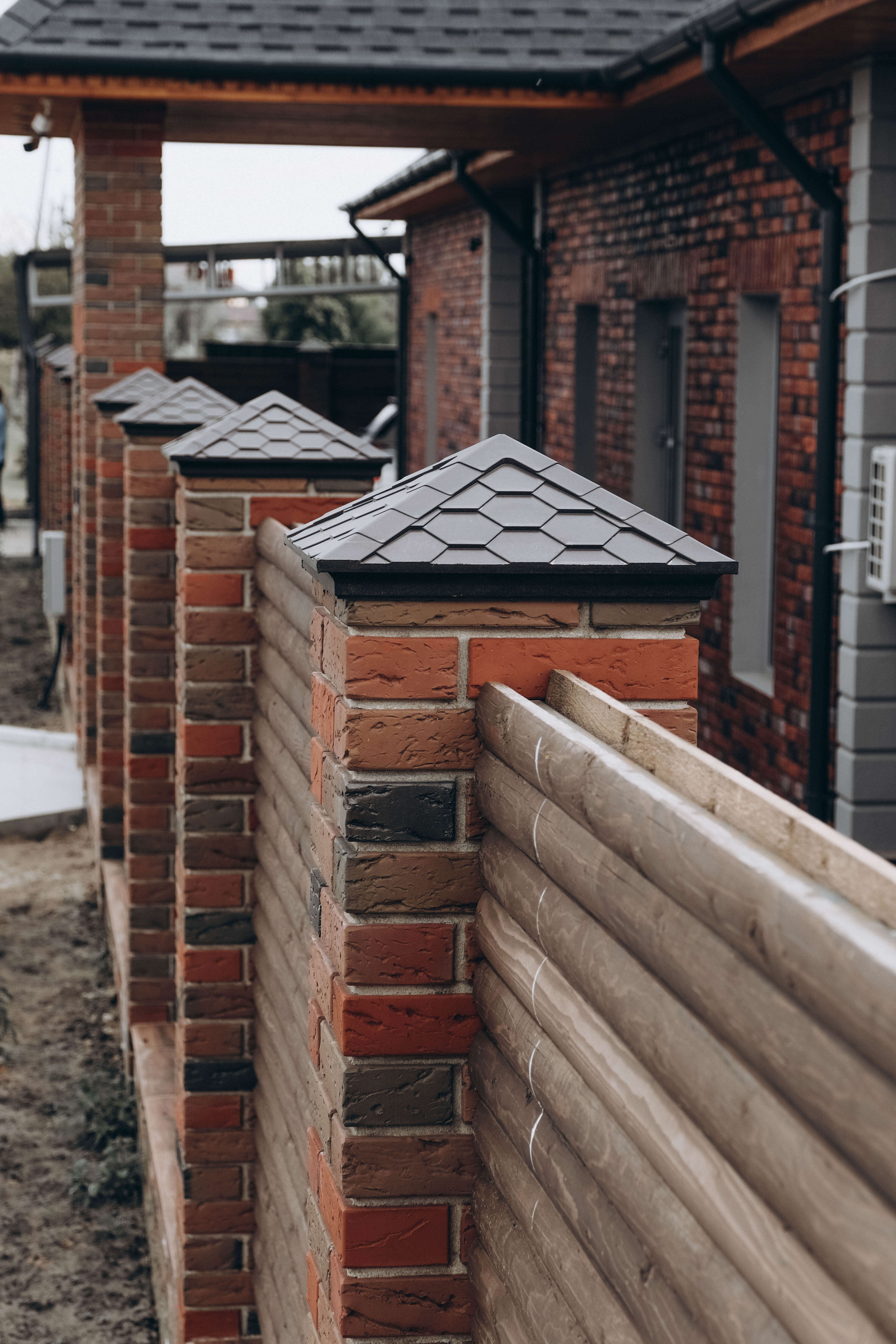 Колпак Zking Эверест Коричневый на столб 1.5х1.5 кирпича (390х390мм) в Кишиневе фото