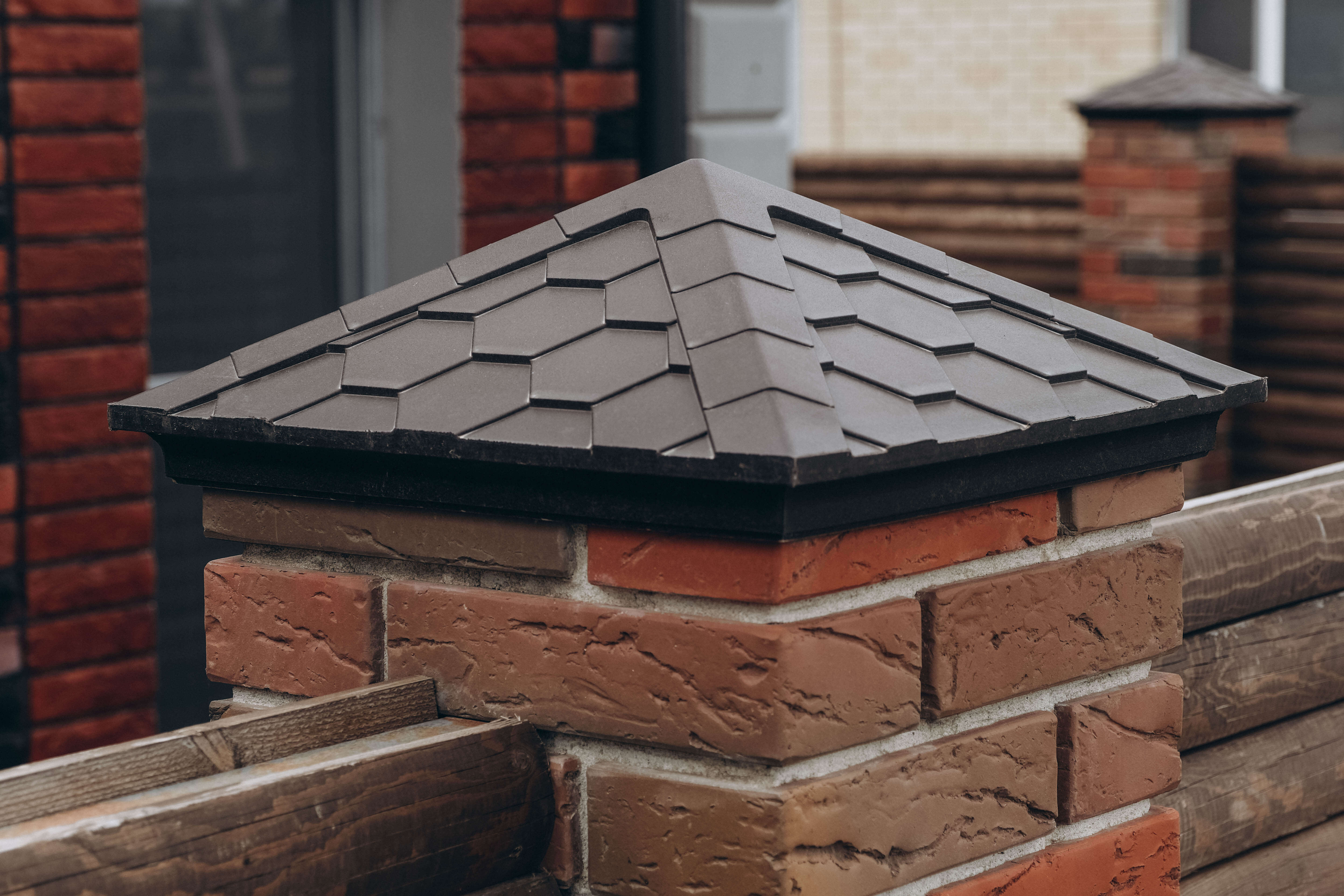 Колпак Zking Эверест Коричневый на столб 1.5х1.5 кирпича (390х390мм) в Кишиневе фото